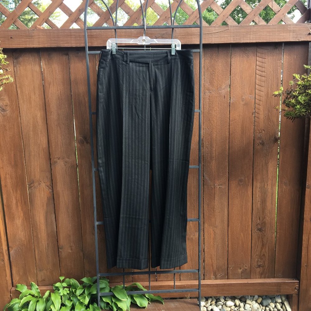 Nine West Women's Slouchy Cyndi Dress Pants Size 16W Black Stretch